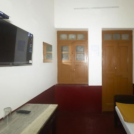Sri Ramakrishna Hotel Bangalore Eksteriør billede