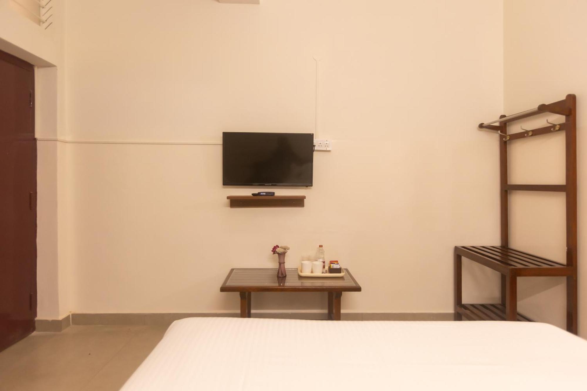 Sri Ramakrishna Hotel Bangalore Eksteriør billede