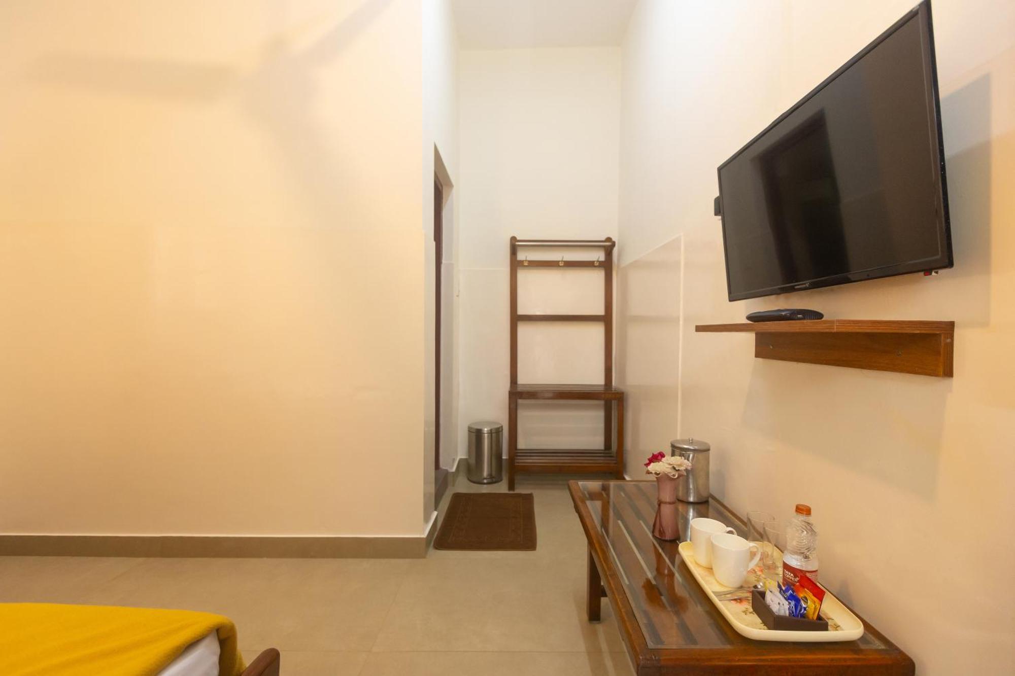 Sri Ramakrishna Hotel Bangalore Eksteriør billede
